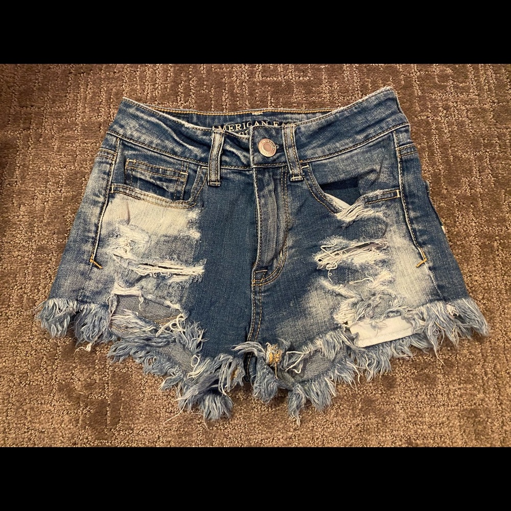 American Eagle distressed jean shorts